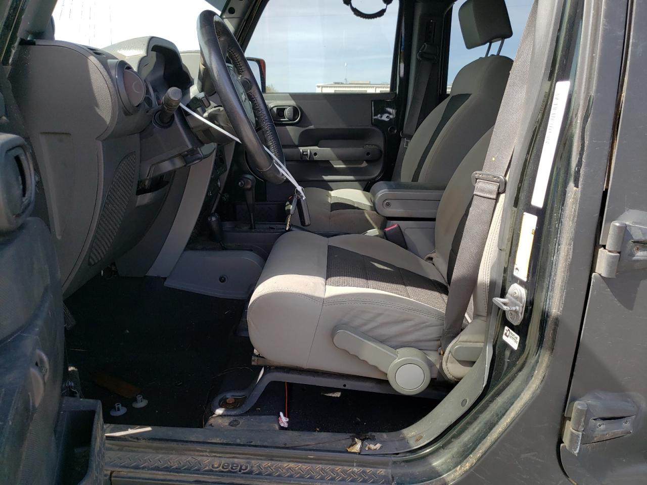 2010 Jeep Wrangler Unlimited Sport VIN: 1J4BA3H11AL187649 Lot: 45818174