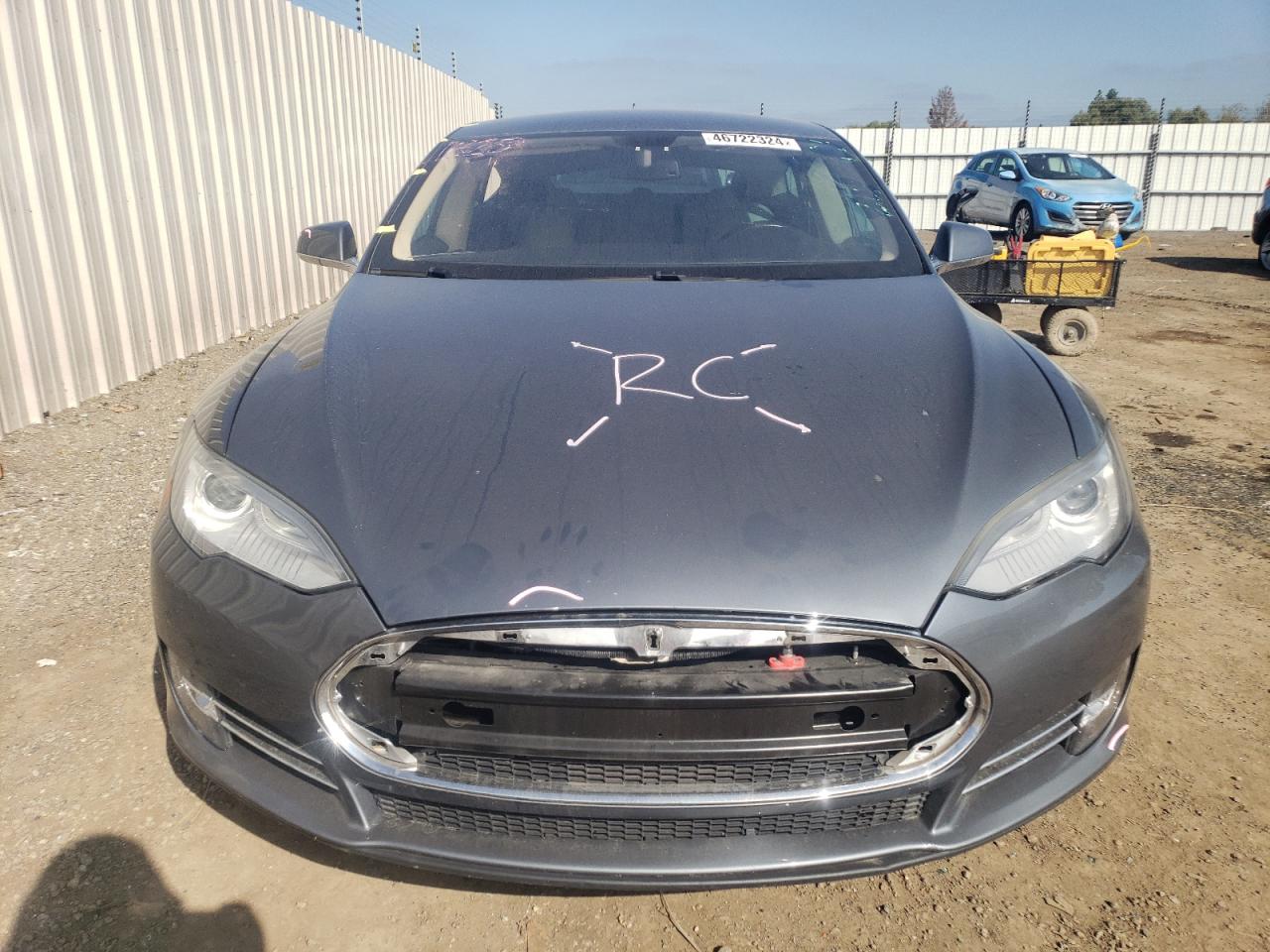 2013 Tesla Model S VIN: 5YJSA1AC4DFP10109 Lot: 46722324