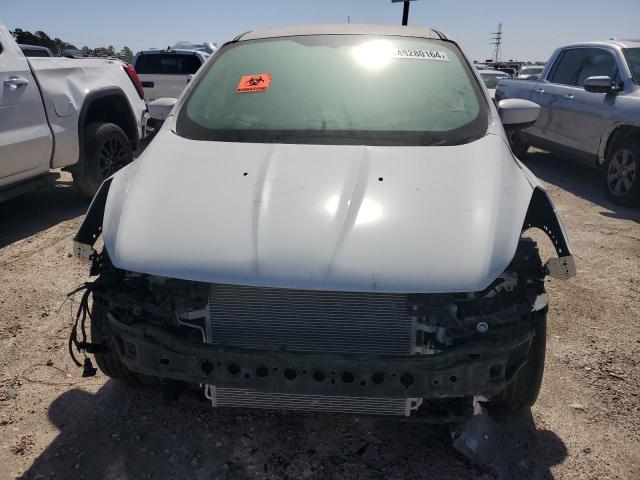 Паркетники FORD ESCAPE 2015 Белый