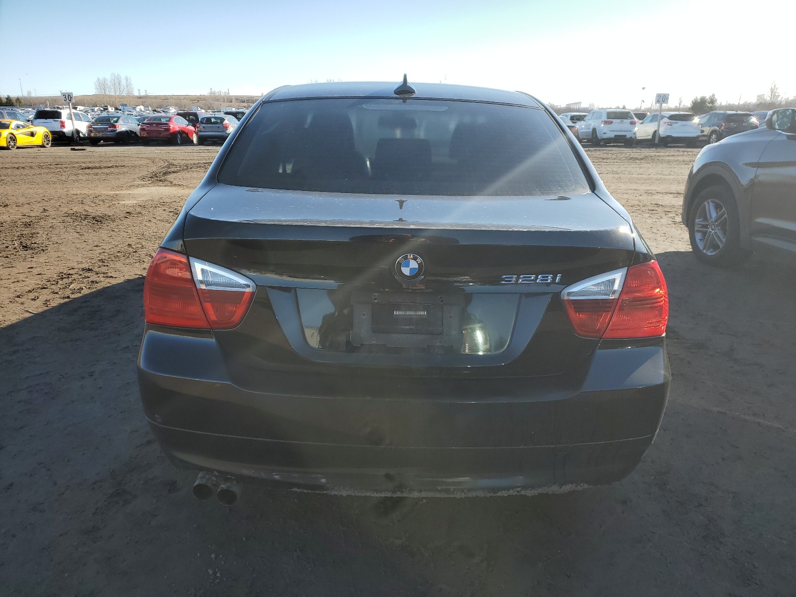 WBAVH13587KC97836 2007 BMW 323 I