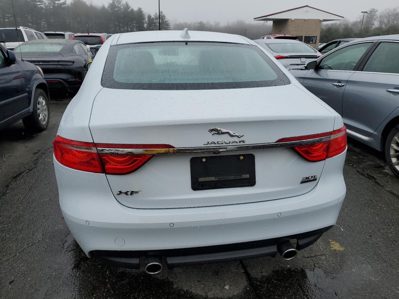 SAJBN4EV4JCY53315 2018 Jaguar Xf Portfolio Le