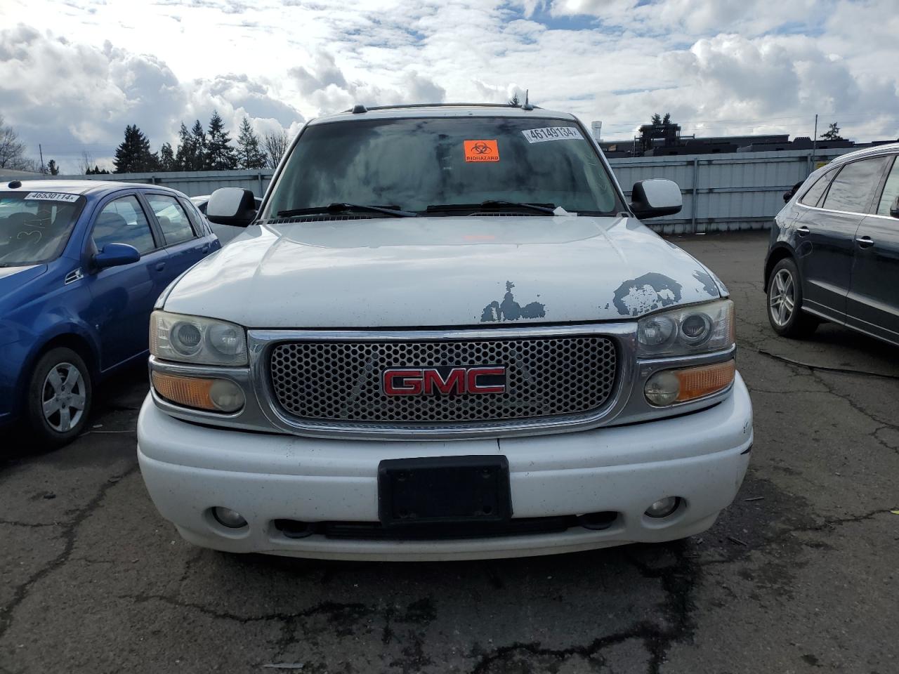 2005 GMC Yukon Xl Denali VIN: 1GKFK66U15J216706 Lot: 46149134