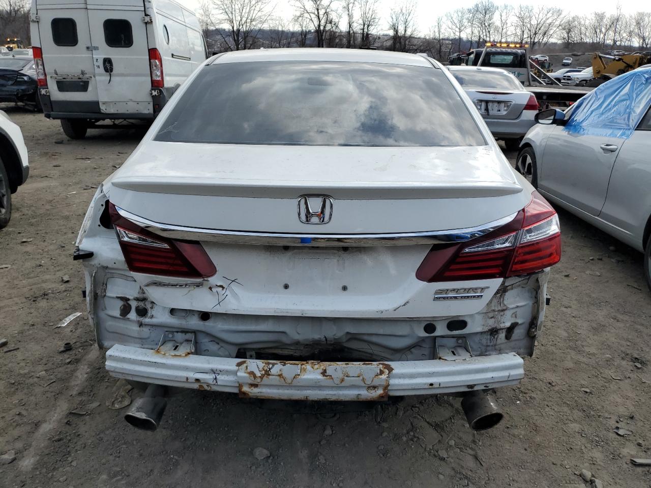 1HGCR2F14HA081073 2017 Honda Accord Sport Special Edition