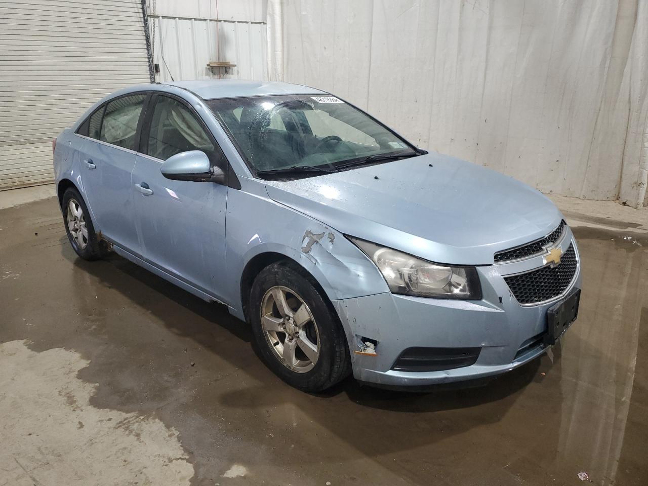 2012 Chevrolet Cruze - Image 4