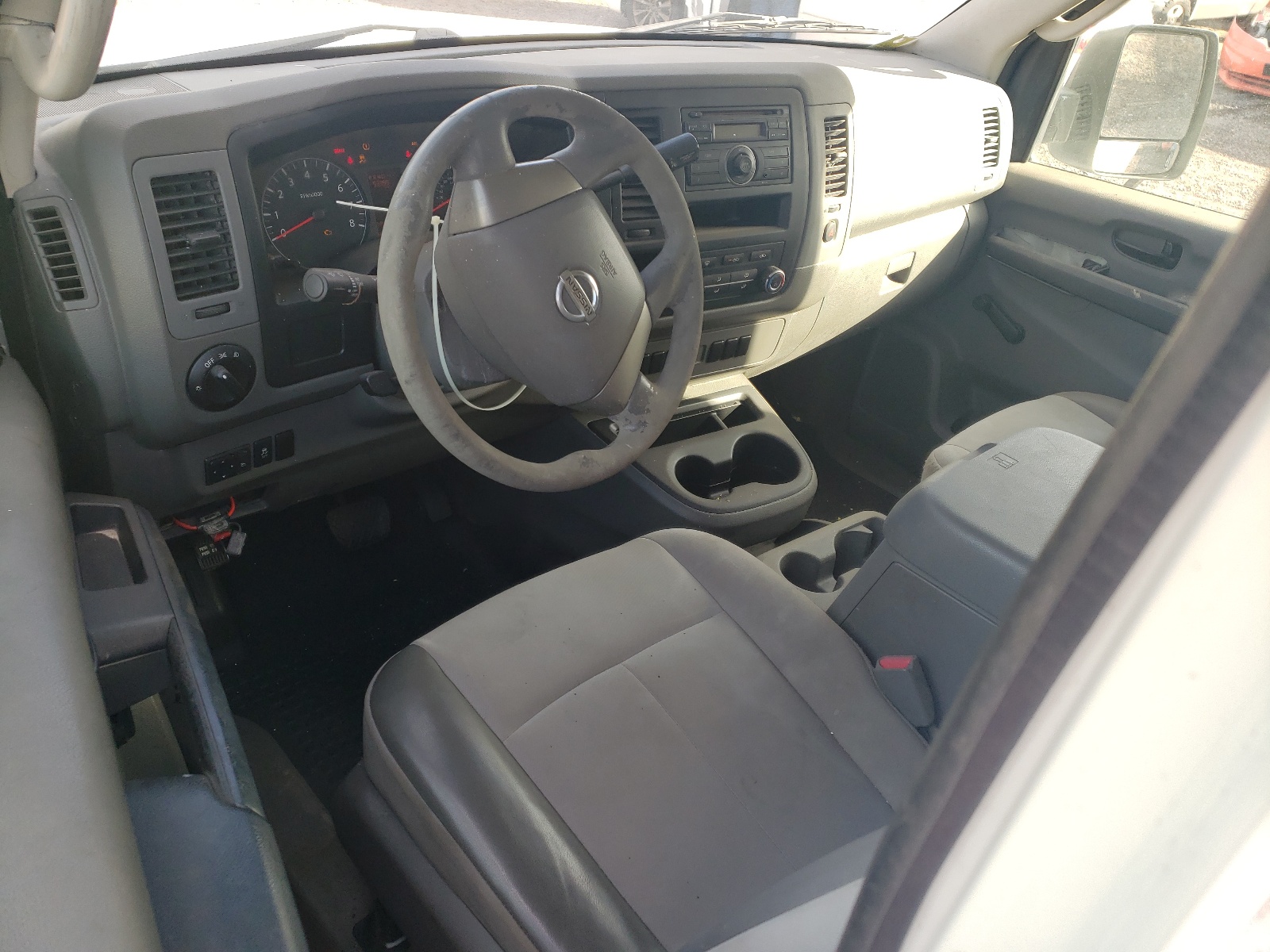 1N6AF0LY1CN102836 2012 Nissan Nv 2500