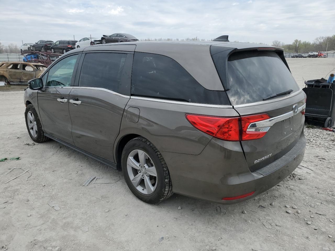 5FNRL6H76KB059111 2019 Honda Odyssey Exl