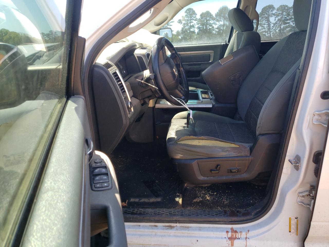 2015 Ram 1500 Slt VIN: 1C6RR7GT3FS599745 Lot: 48081384