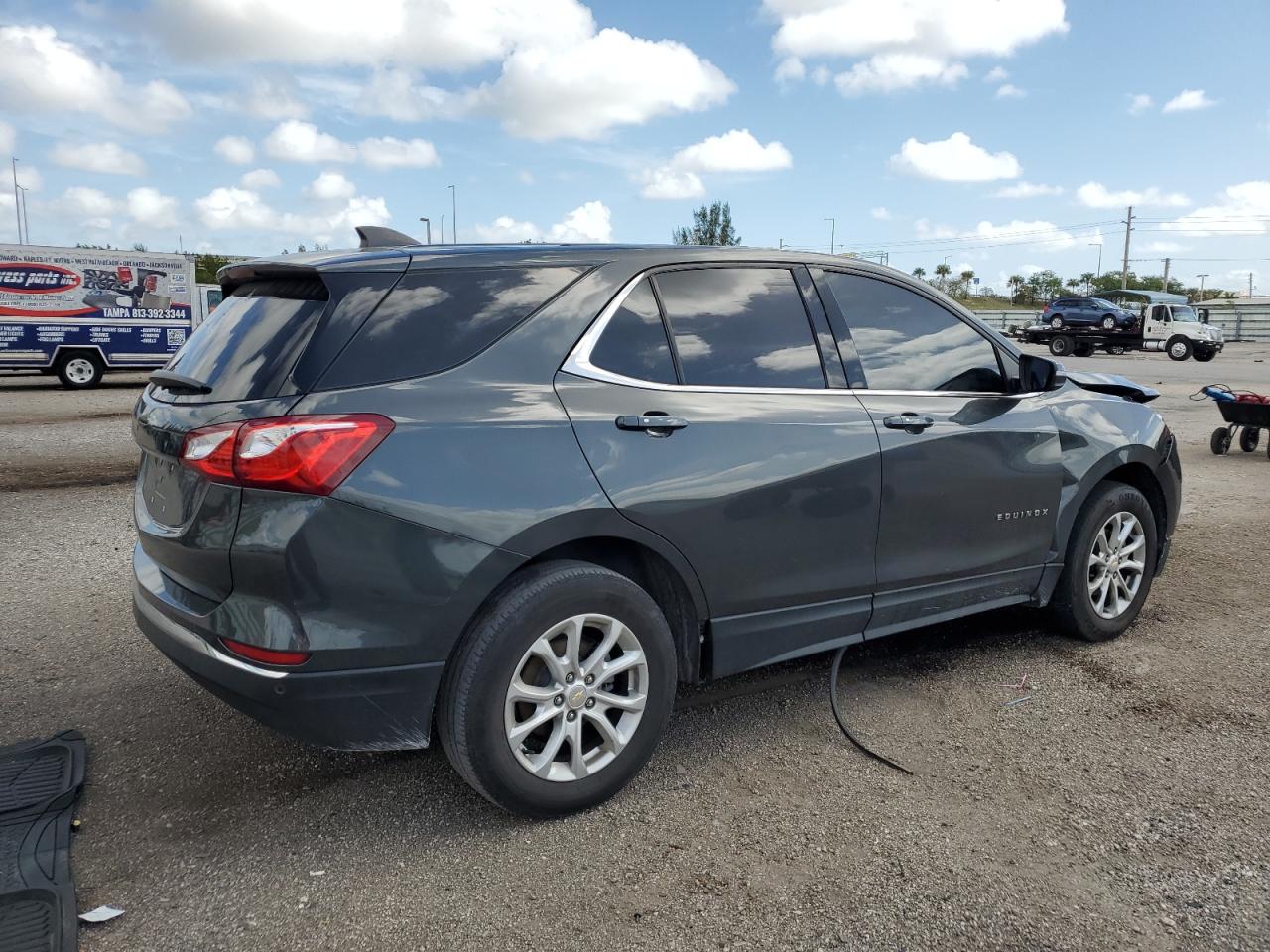 2019 Chevrolet Equinox - Image 3