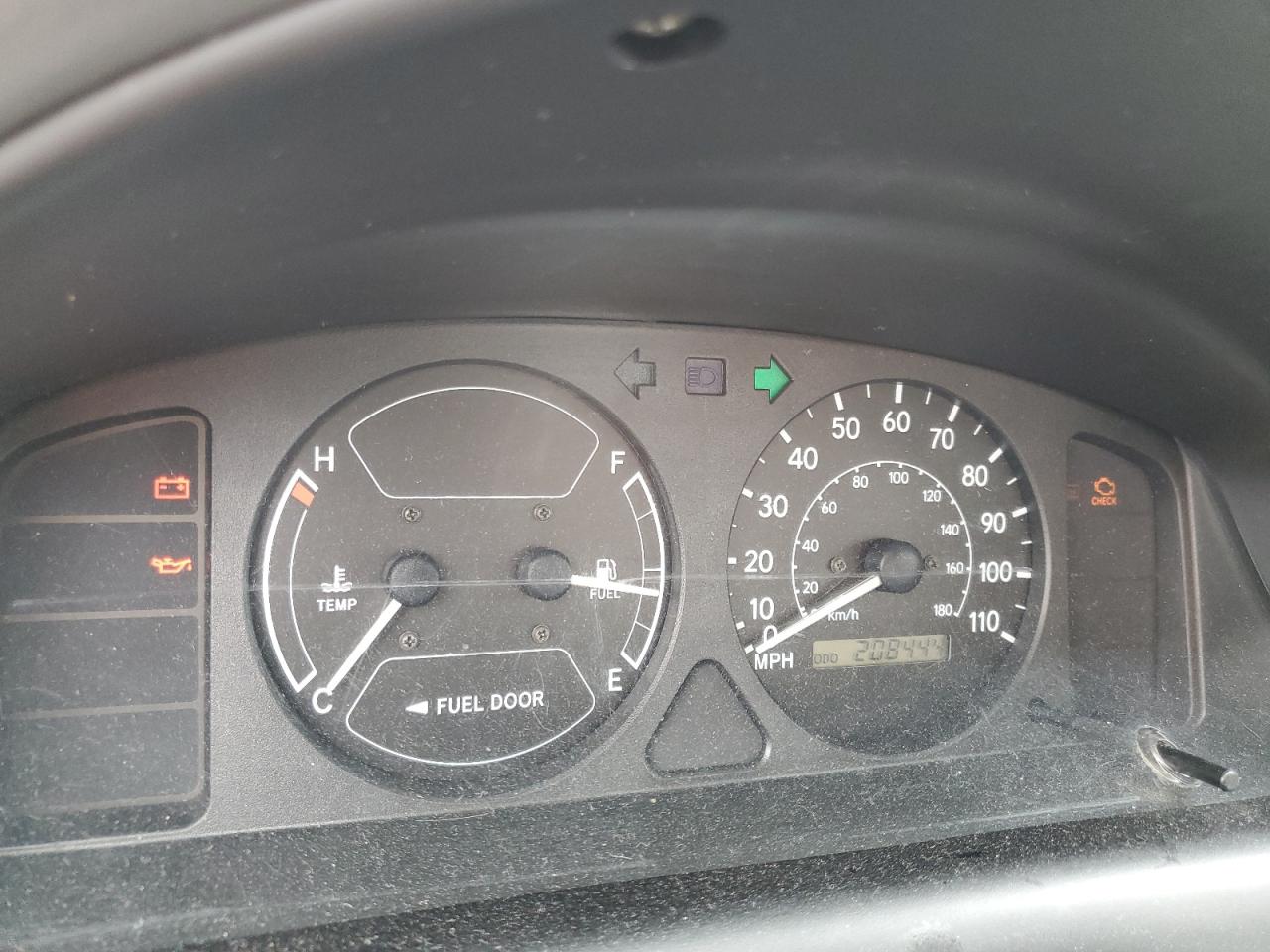 2002 Toyota Corolla - Image 9