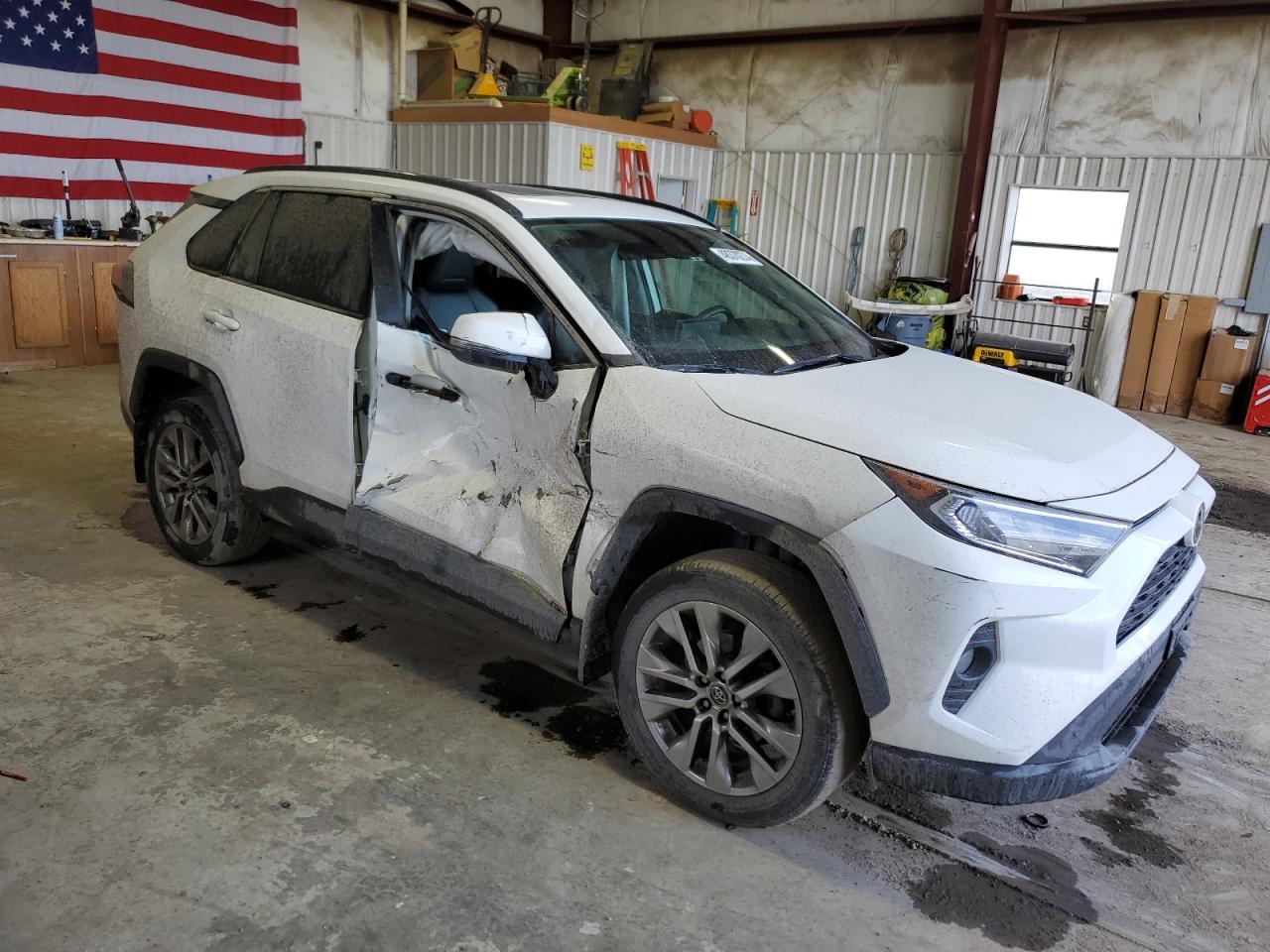 2019 Toyota Rav4 Xle Premium VIN: 2T3A1RFV2KC053971 Lot: 48370274