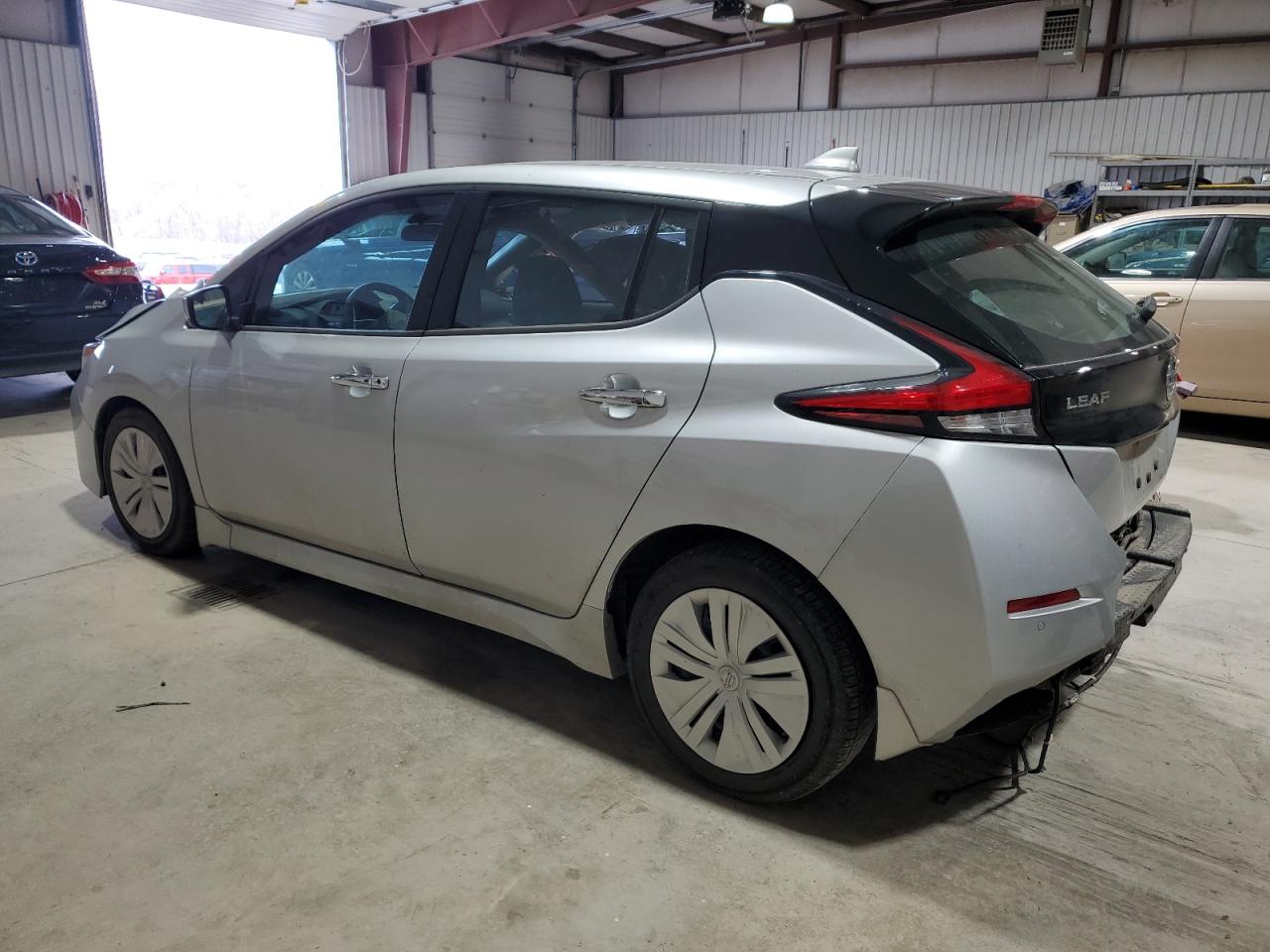 1N4AZ1BV7NC559355 2022 Nissan Leaf S