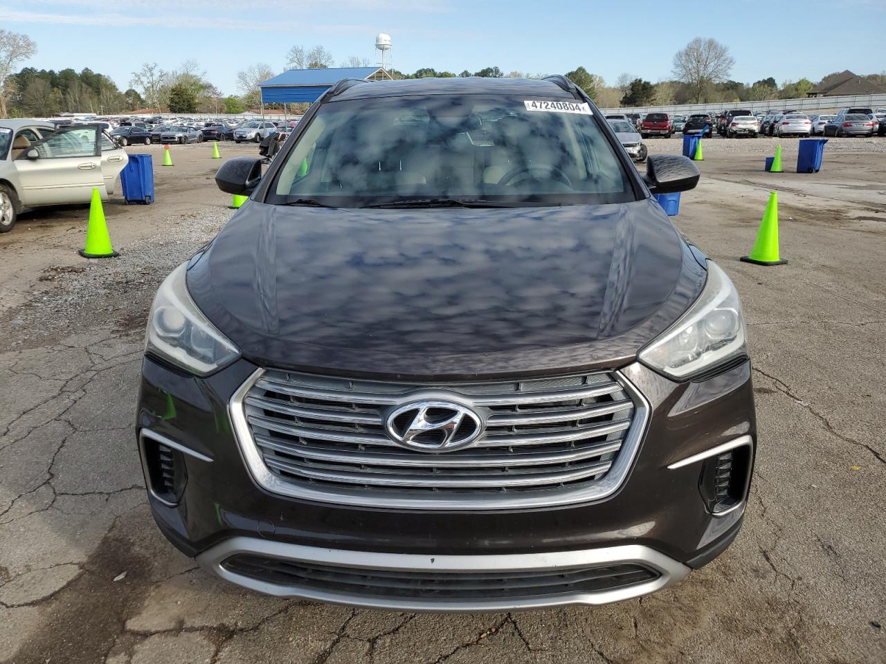 2017 Hyundai Santa Fe Se VIN: KM8SM4HF0HU176625 Lot: 47240804