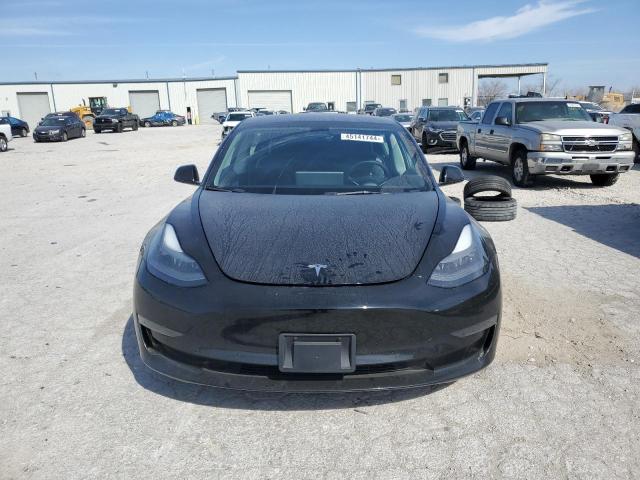  TESLA MODEL 3 2021 Черный