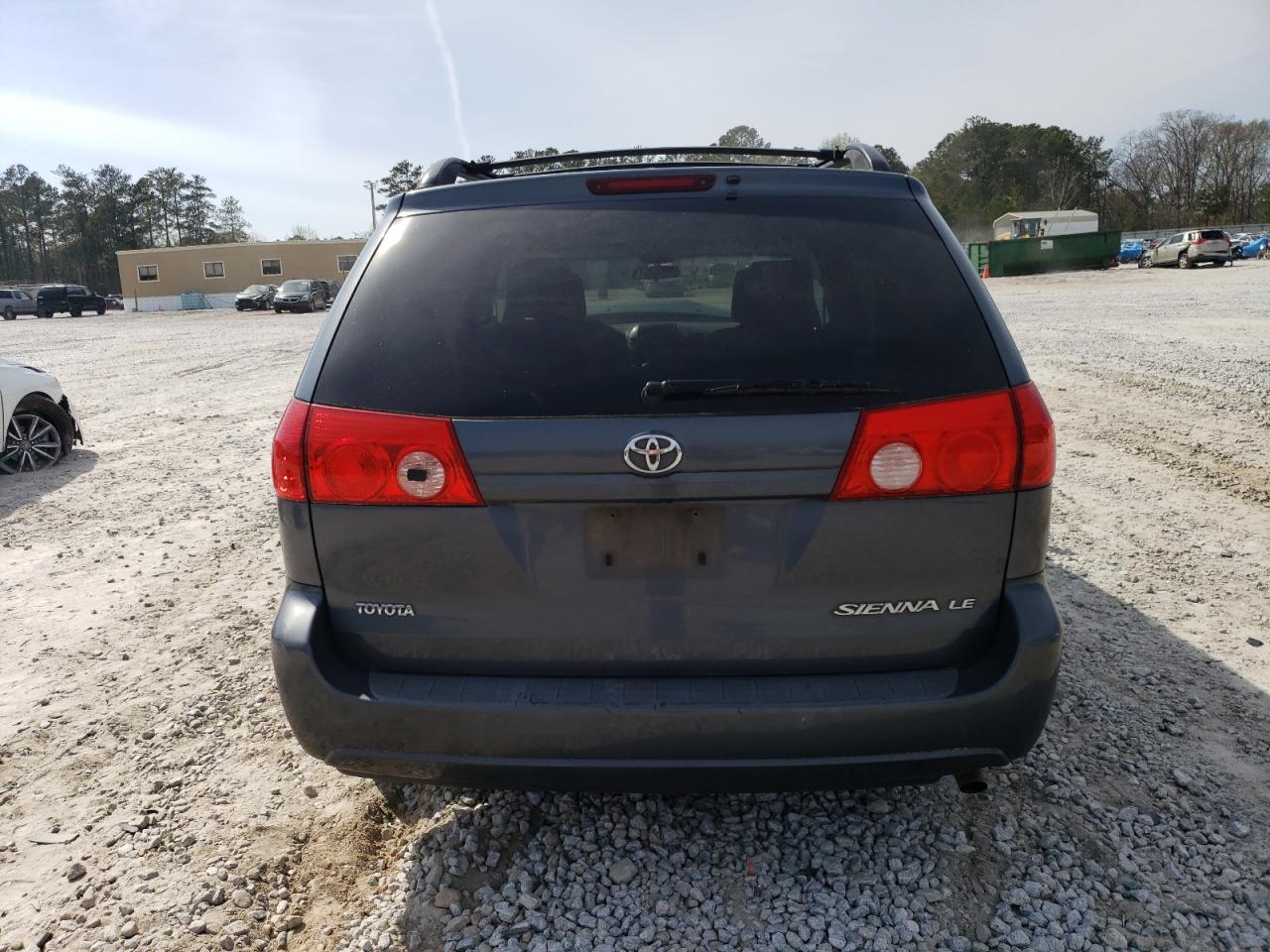 2010 Toyota Sienna Ce VIN: 5TDKK4CC3AS324980 Lot: 46875694