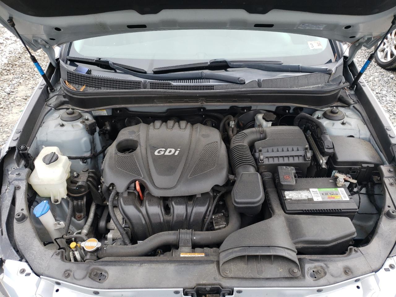 2012 Hyundai Sonata - Image 11