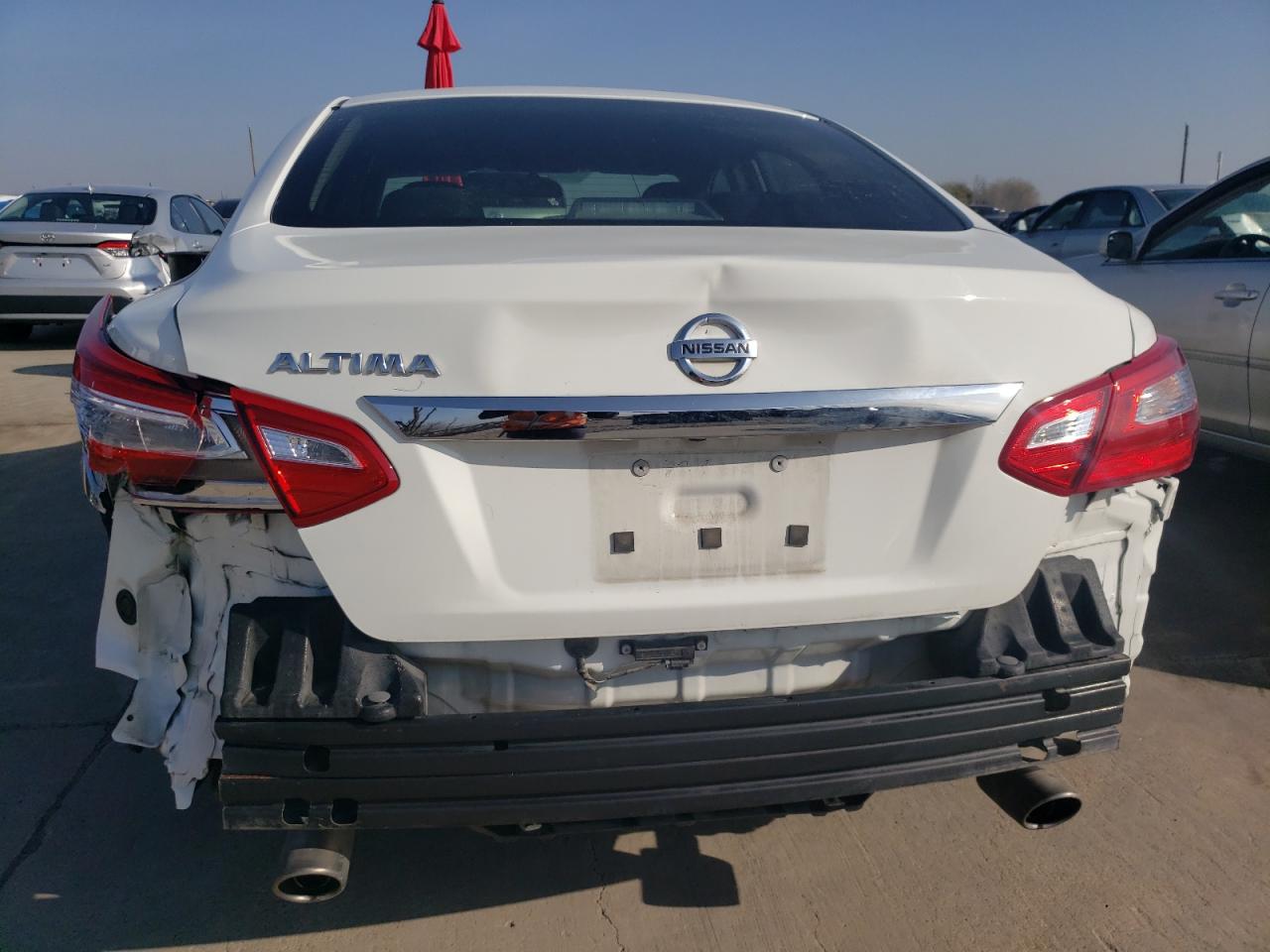 1N4AL3APXHN317779 2017 Nissan Altima 2.5