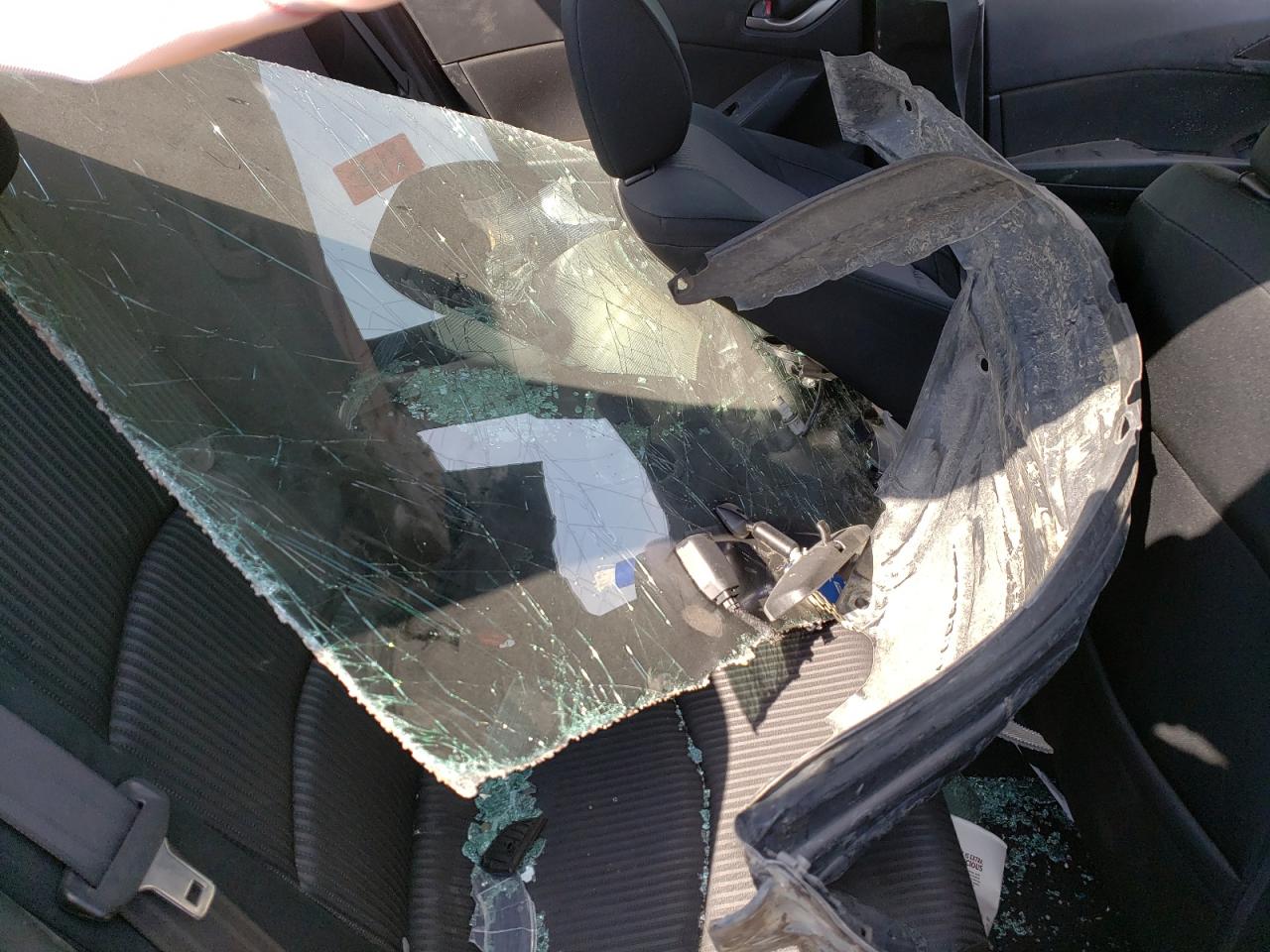 2016 Mazda 3 Sport VIN: JM1BM1U71G1319941 Lot: 47944574