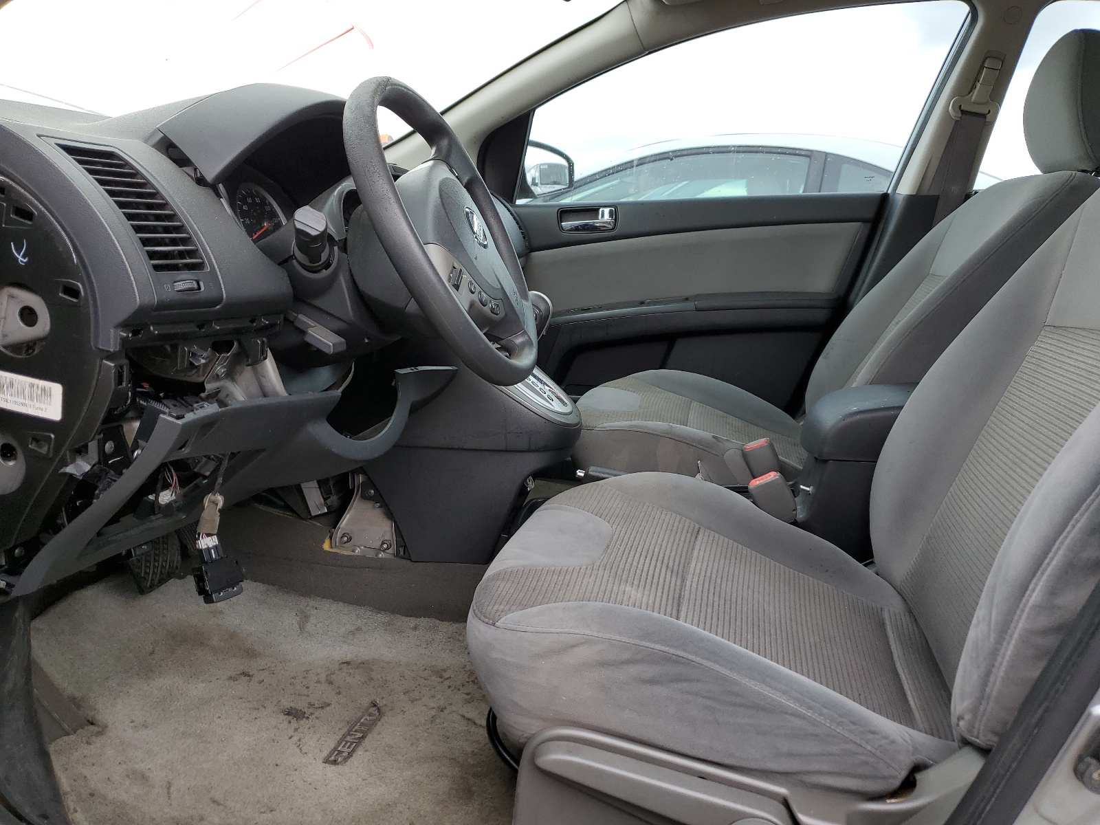 3N1AB6AP8BL728946 2011 Nissan Sentra 2.0