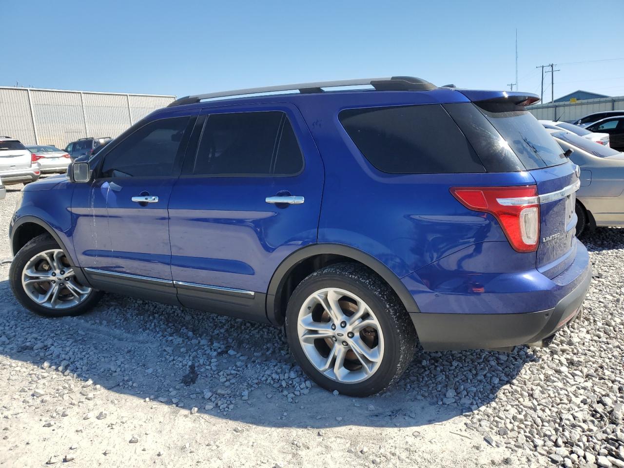 1FM5K8F86FGA21023 2015 FORD EXPLORER - Image 2