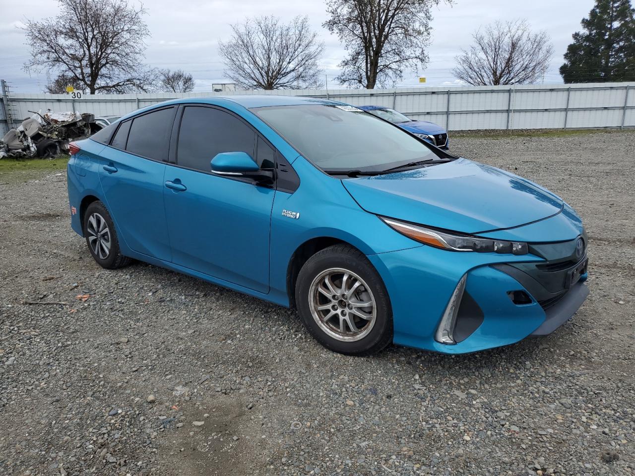 2017 Toyota Prius - Image 4
