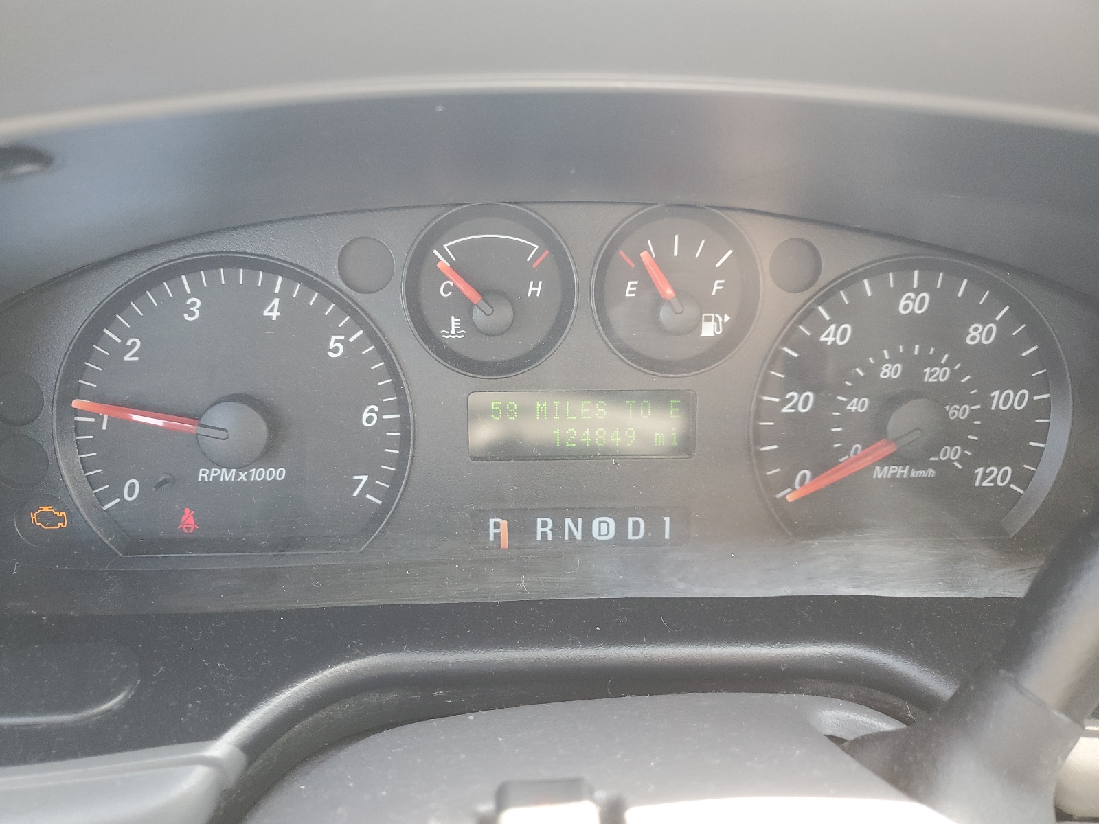 1FAFP55UX4G177740 2004 Ford Taurus Ses