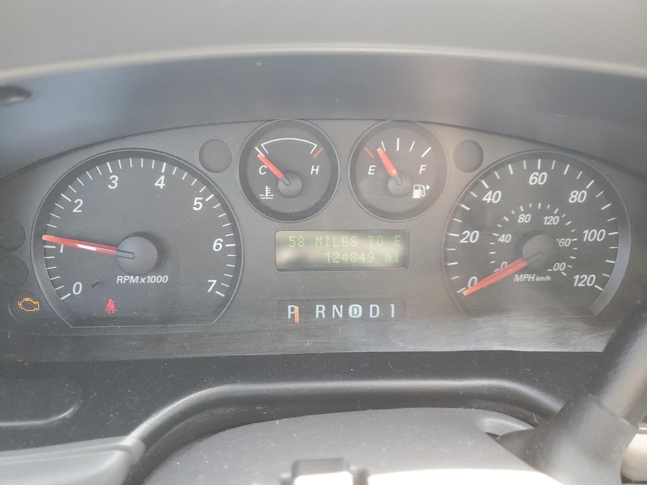 2004 Ford Taurus Ses VIN: 1FAFP55UX4G177740 Lot: 60031864