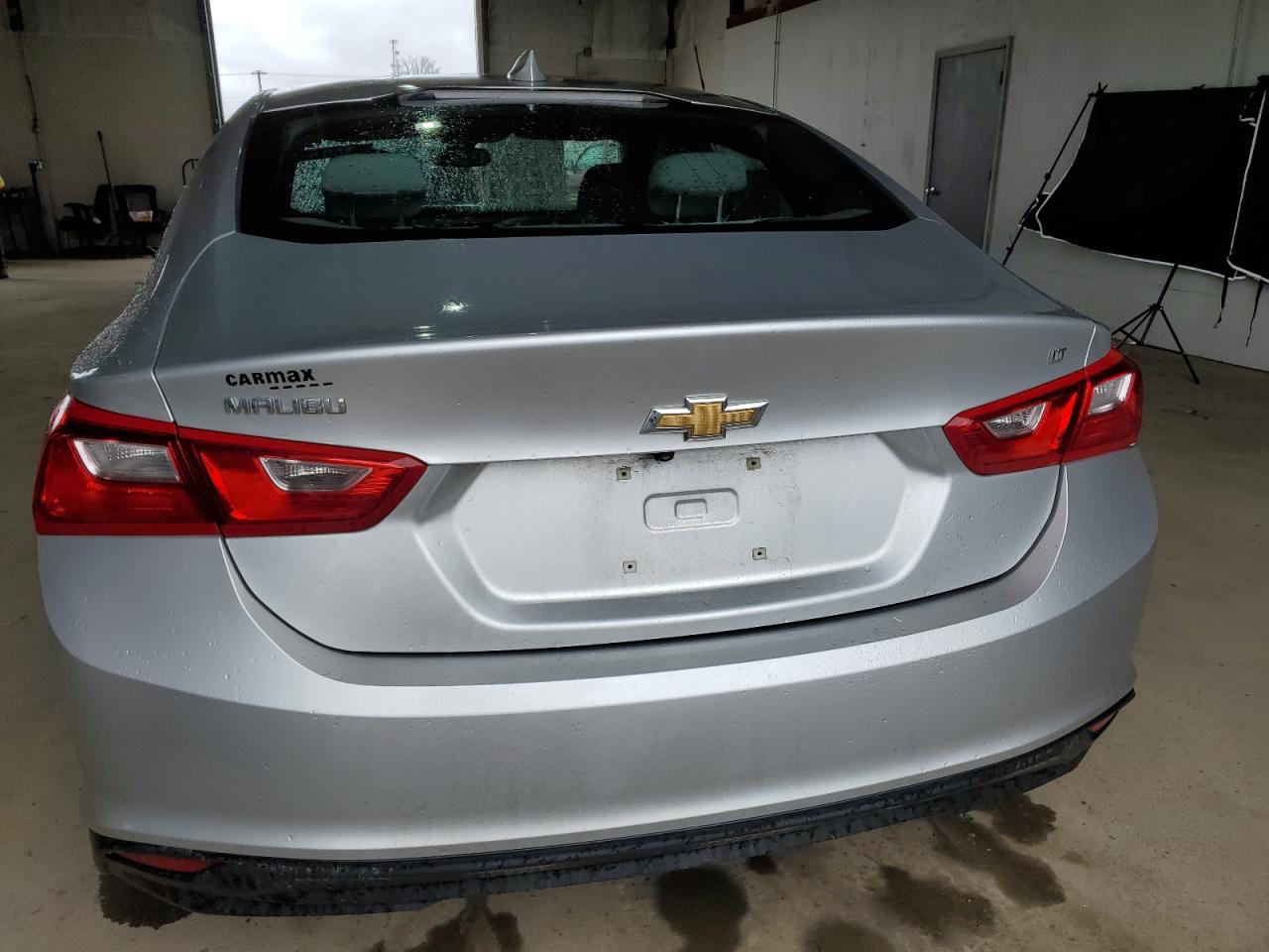 1G1ZD5ST7JF112642 2018 Chevrolet Malibu Lt