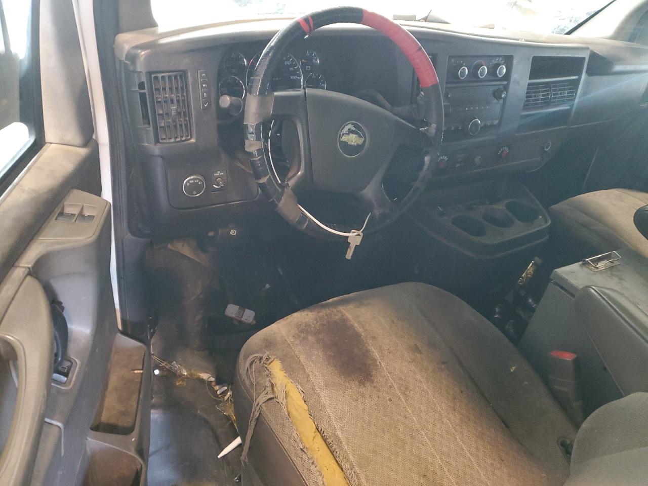 1GCZGFBA1A1153932 2010 Chevrolet Express G2500