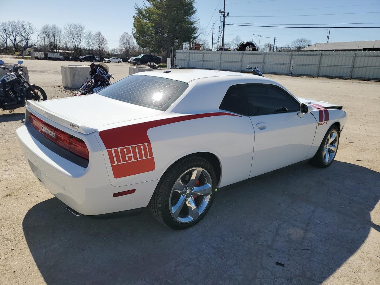 2C3CDYBT2EH133793 2014 Dodge Challenger R/T