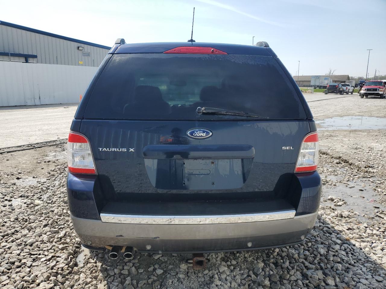 1FMDK02W98GA23837 2008 Ford Taurus X Sel