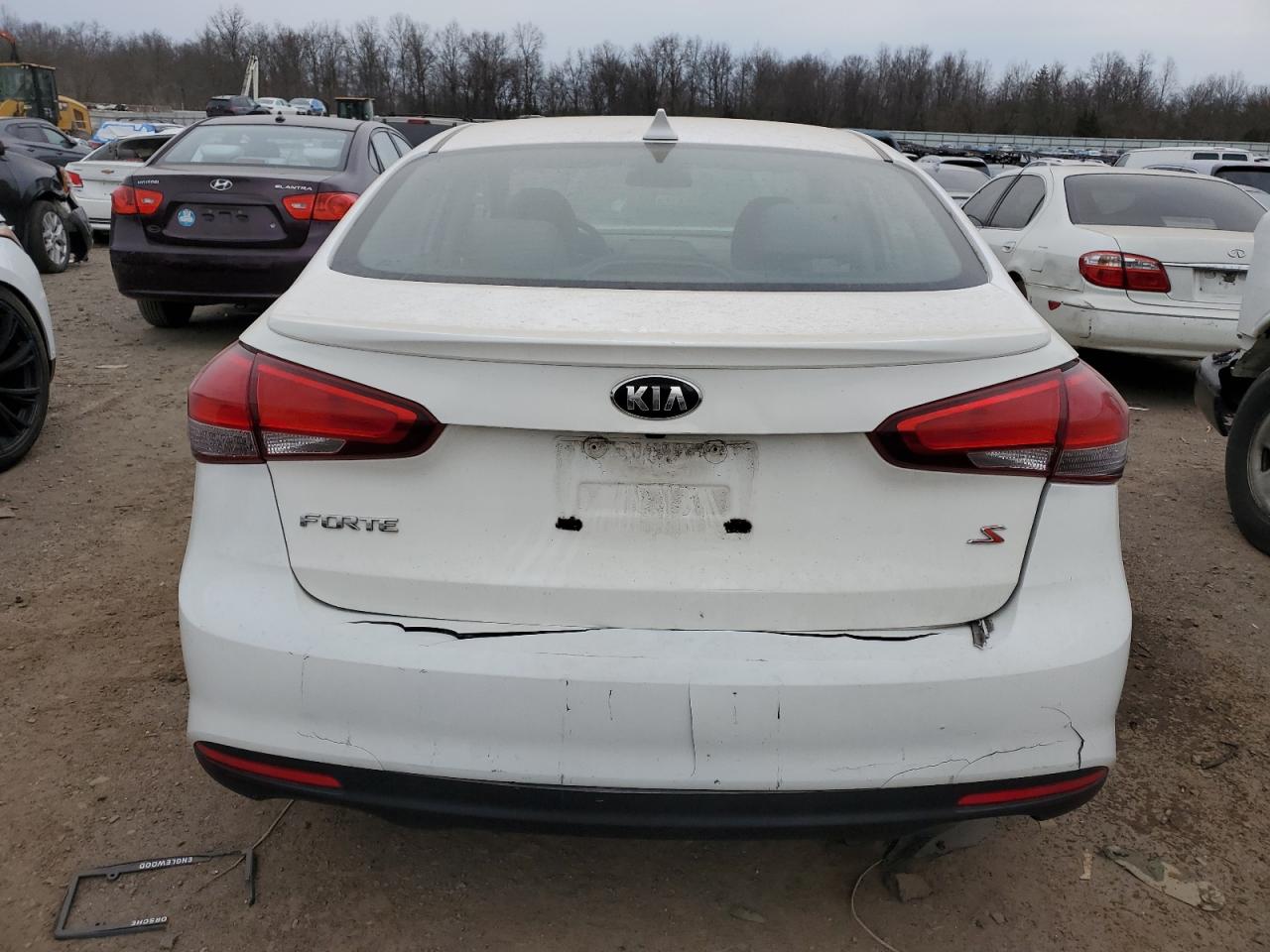 2018 Kia Forte Lx VIN: 3KPFL4A74JE202319 Lot: 55319344