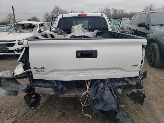  TOYOTA TACOMA 2017 Білий