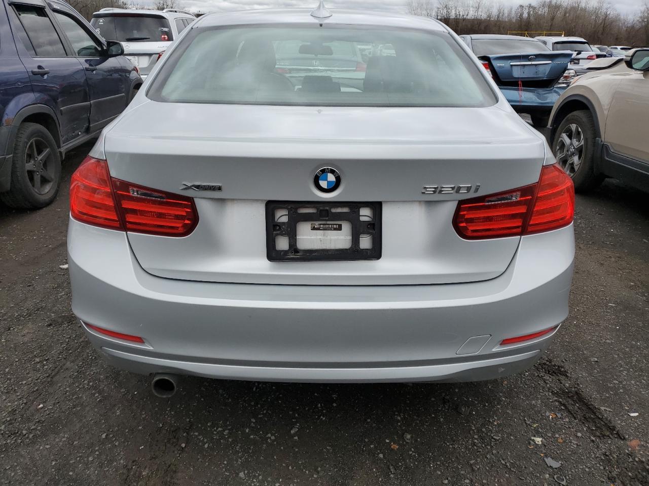 VIN WBA3C3C5XEF983798 2014 BMW 3 SERIES no.6