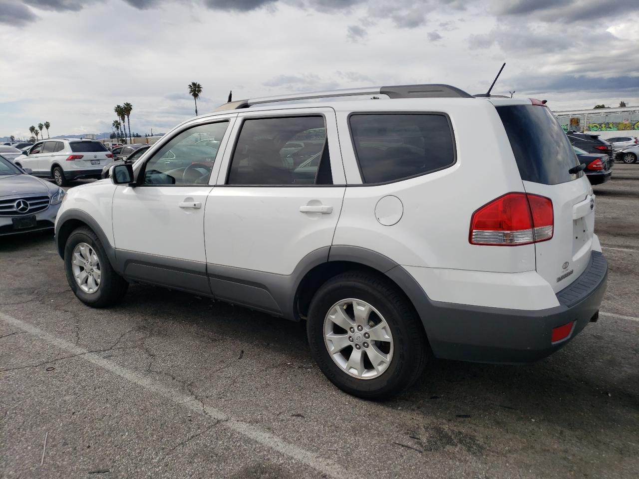 2009 Kia Borrego Lx VIN: KNDJH741195026082 Lot: 48547364