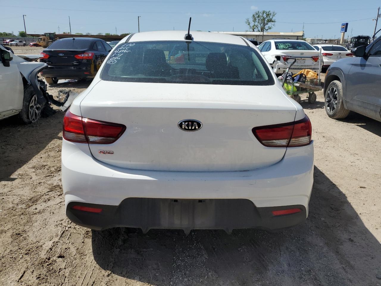 2018 Kia Rio - Image 6