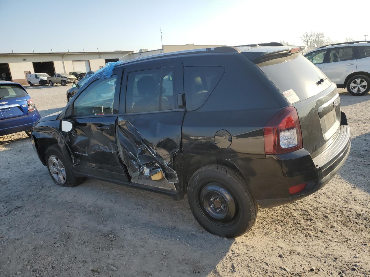 1C4NJCEB0HD162925 2017 JEEP COMPASS - Image 2