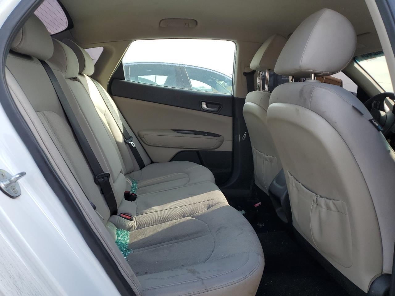 2017 Kia Optima Lx VIN: 5XXGT4L37HG126403 Lot: 46062404