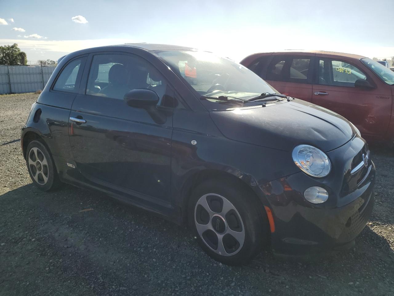 VIN 3C3CFFGE4HT514128 2017 FIAT 500 no.4