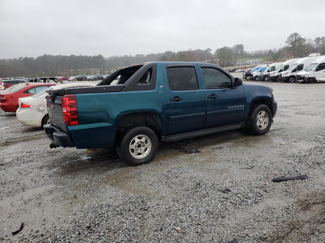 2007 Chevrolet Avalanche - Image 3