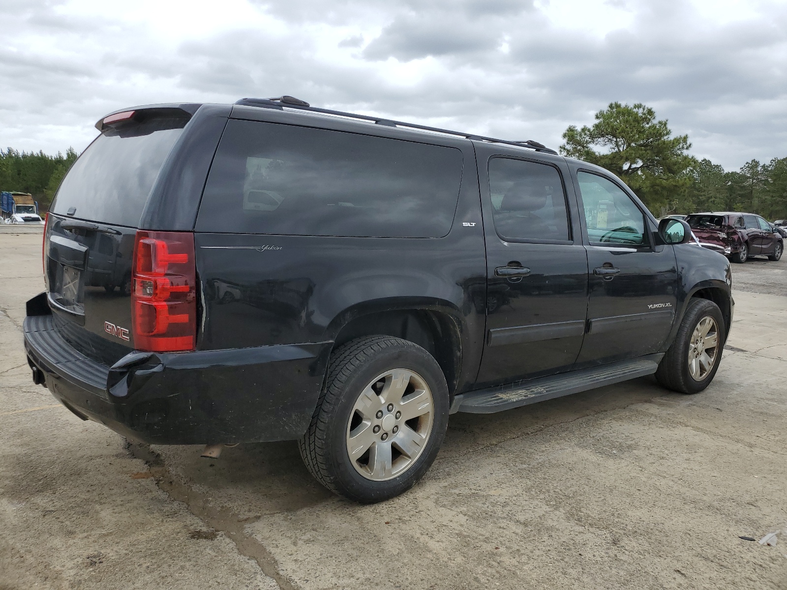 1GKS1KE02CR294435 2012 GMC Yukon Xl C1500 Slt