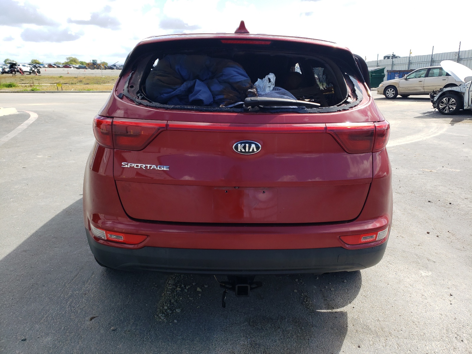 KNDPMCAC2H7154936 2017 Kia Sportage Lx