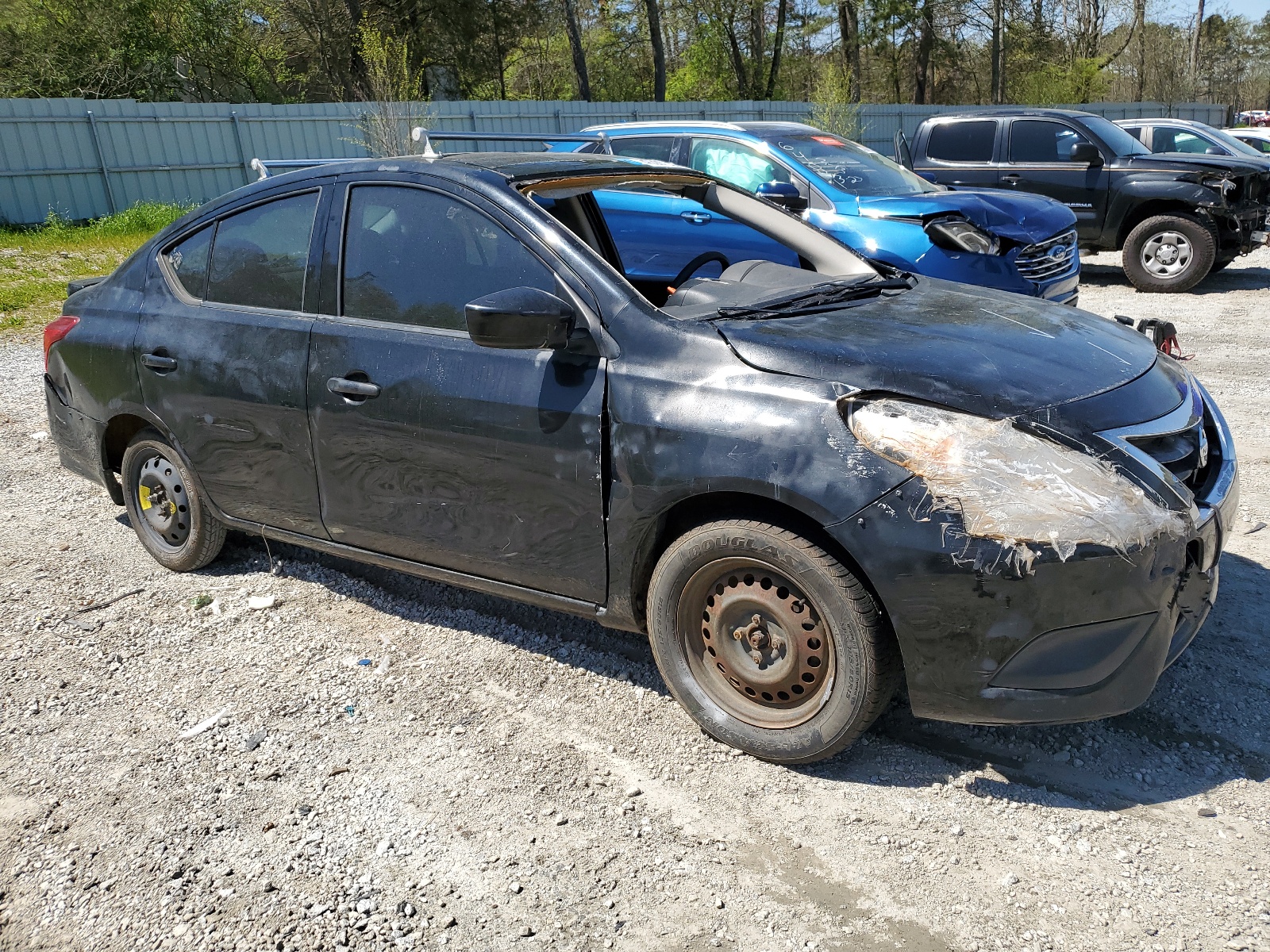 2016 Nissan Versa S vin: 3N1CN7AP1GL858905