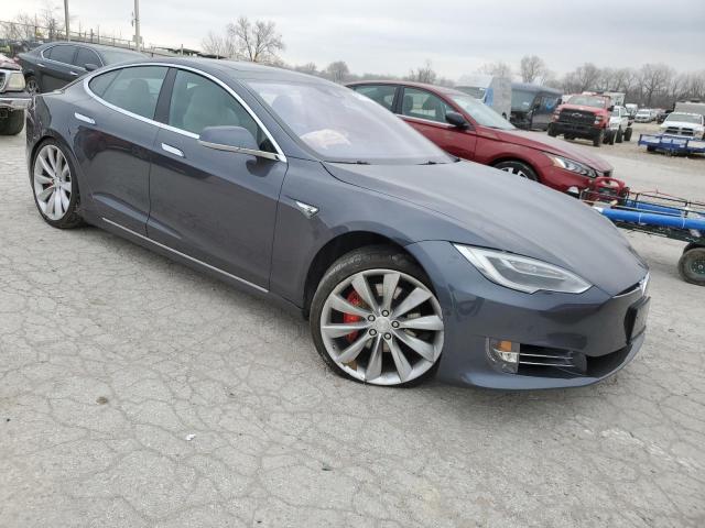  TESLA MODEL S 2016 Серый