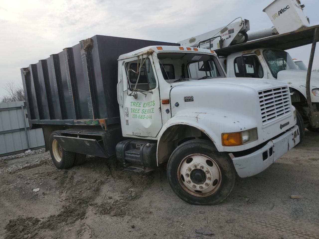 1999 International 4000 4700 VIN: 1HTSCABP8XH608069 Lot: 47222264