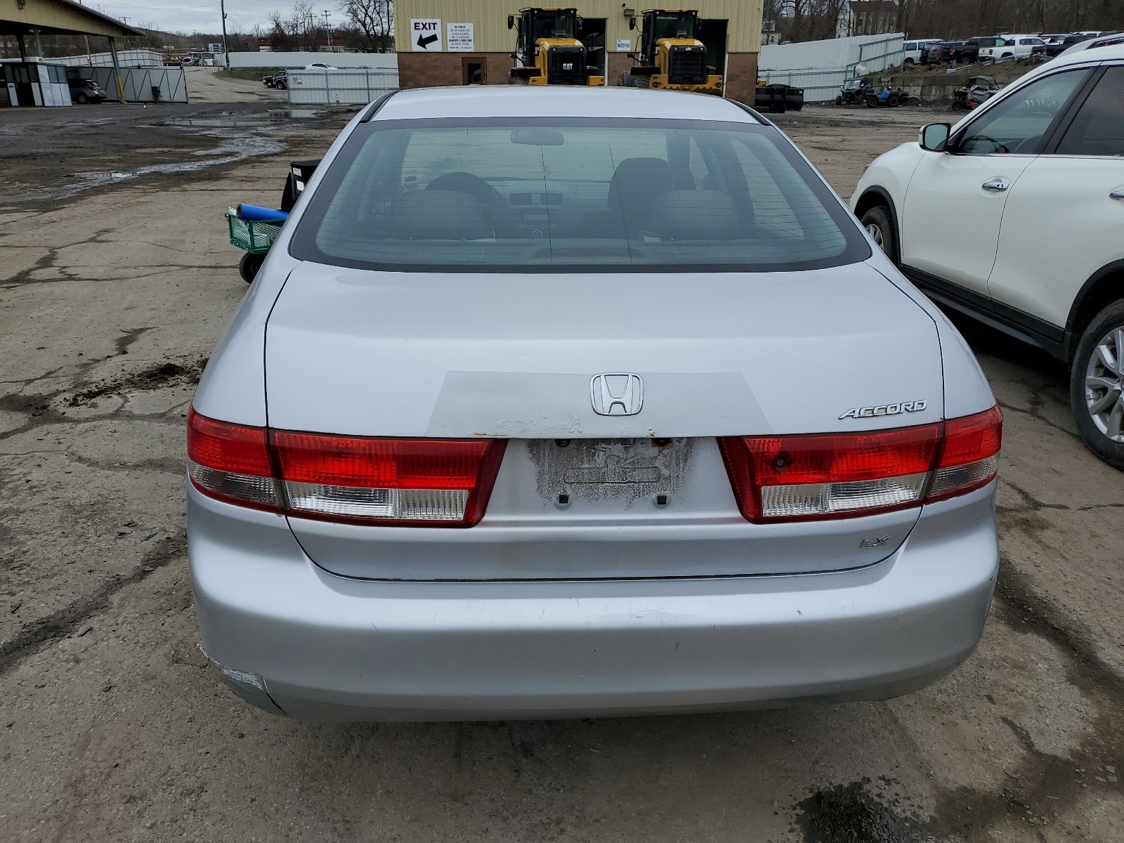 1HGCM56324A170118 2004 Honda Accord Lx