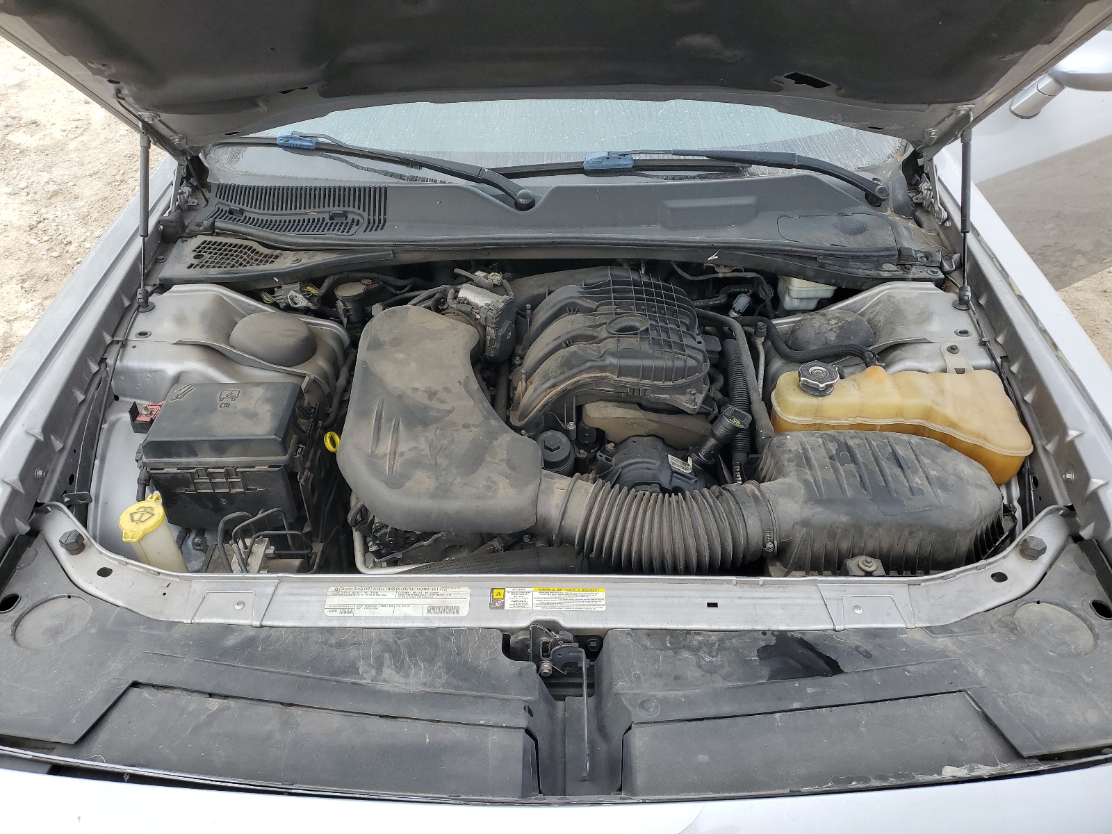 2B3CJ4DG3BH519391 2011 Dodge Challenger