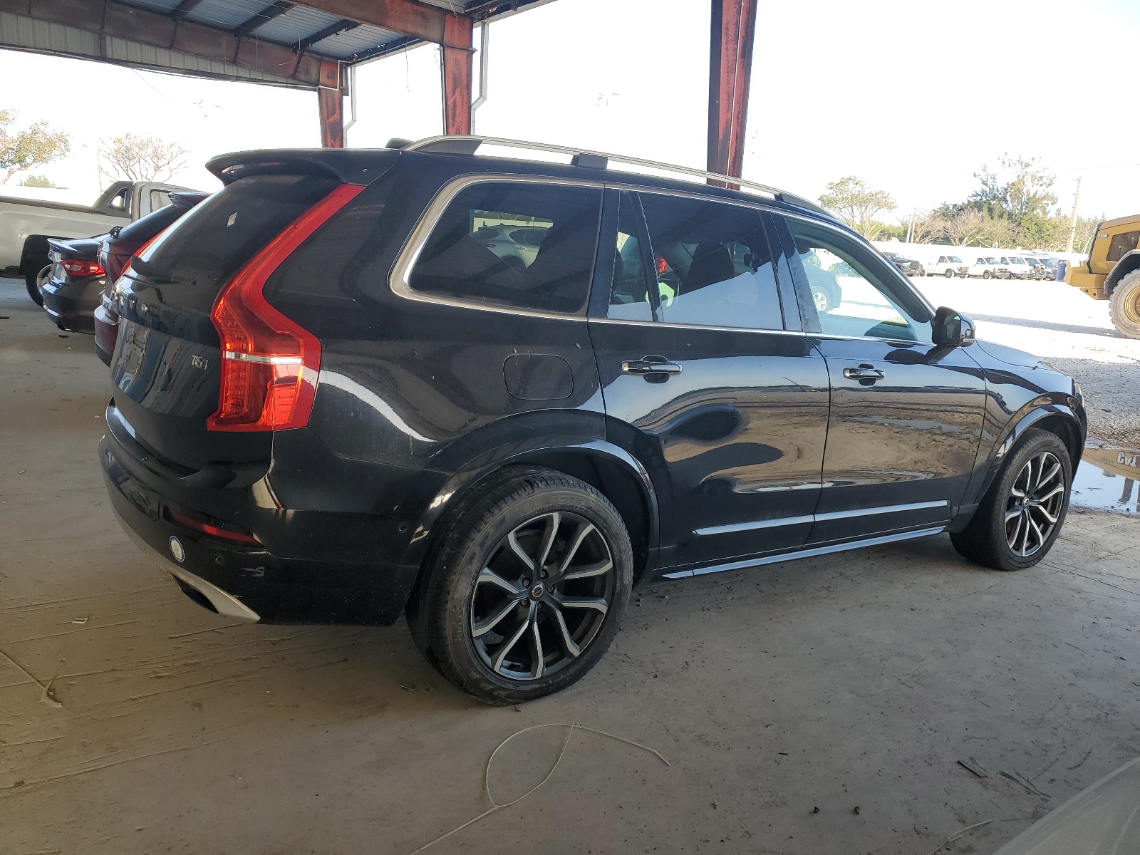 2016 Volvo Xc90 T6 vin: YV4A22PK0G1028433