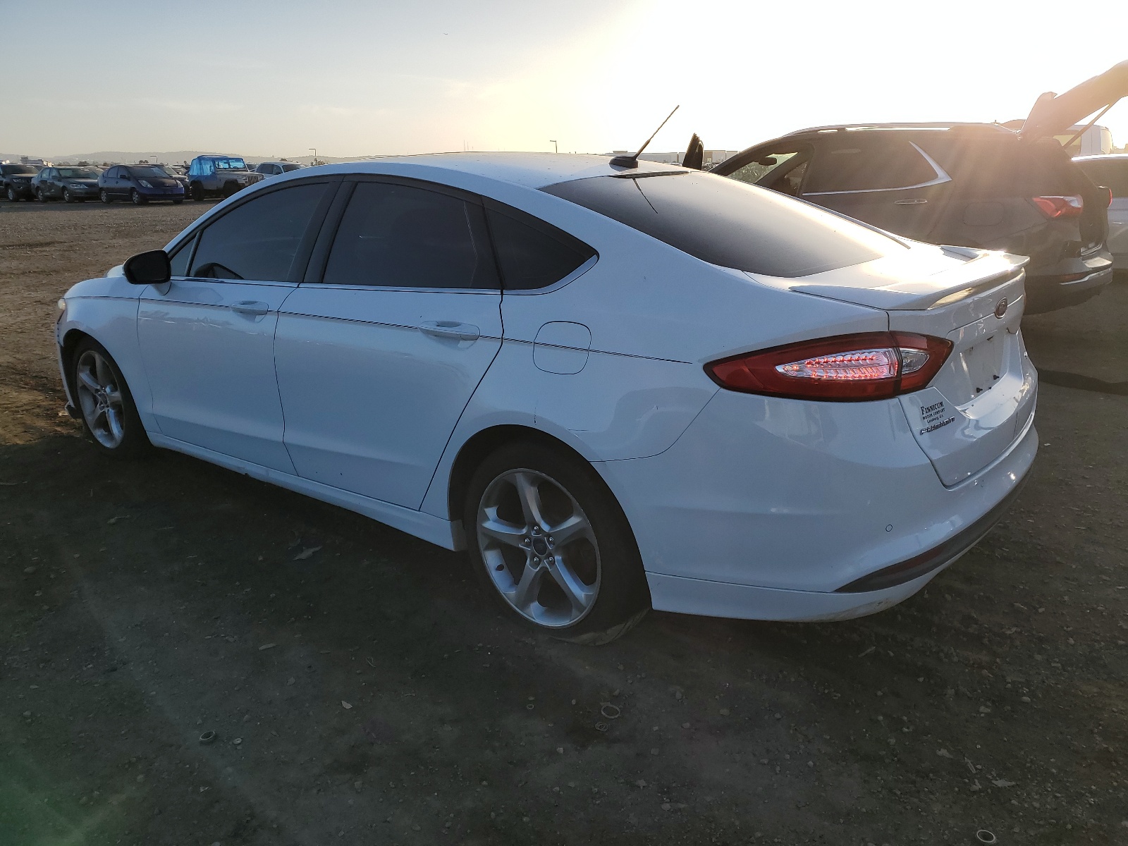 3FA6P0H72FR219709 2015 Ford Fusion Se