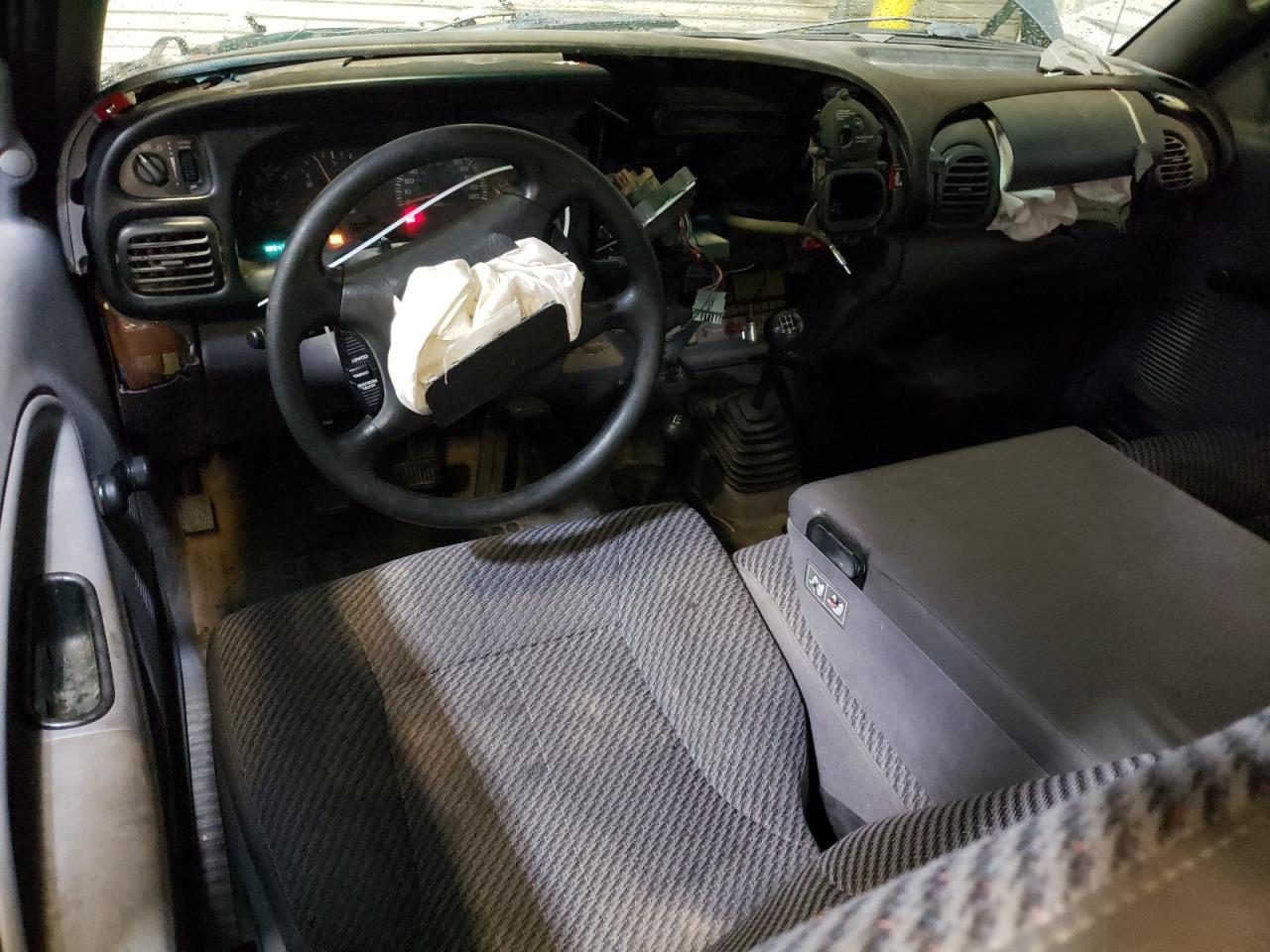 1999 Dodge Ram 2500 VIN: 3B7KF23Z4XG198486 Lot: 45746784