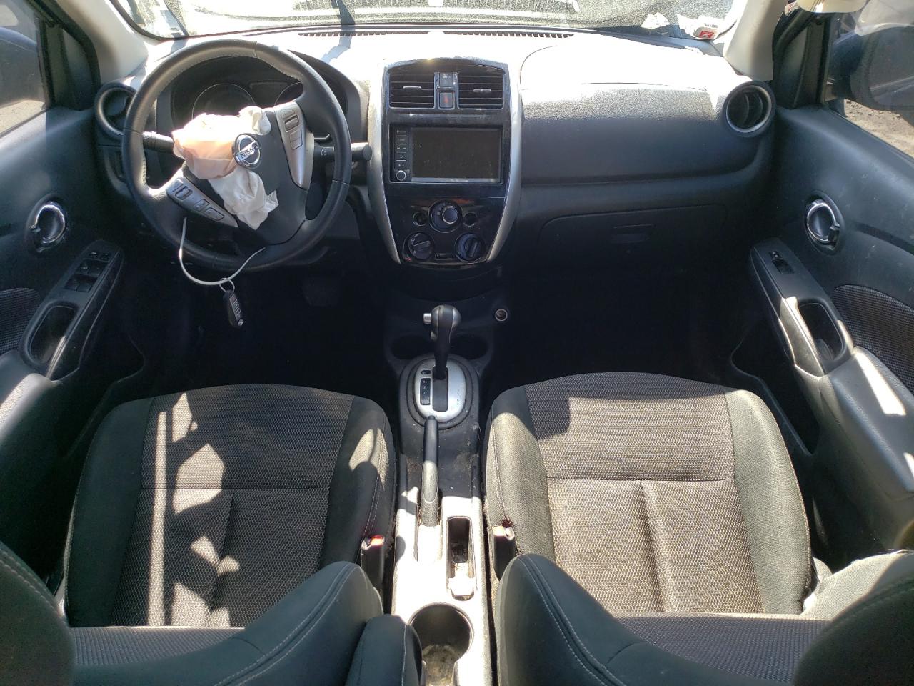 3N1CN7APXKL825605 2019 Nissan Versa S